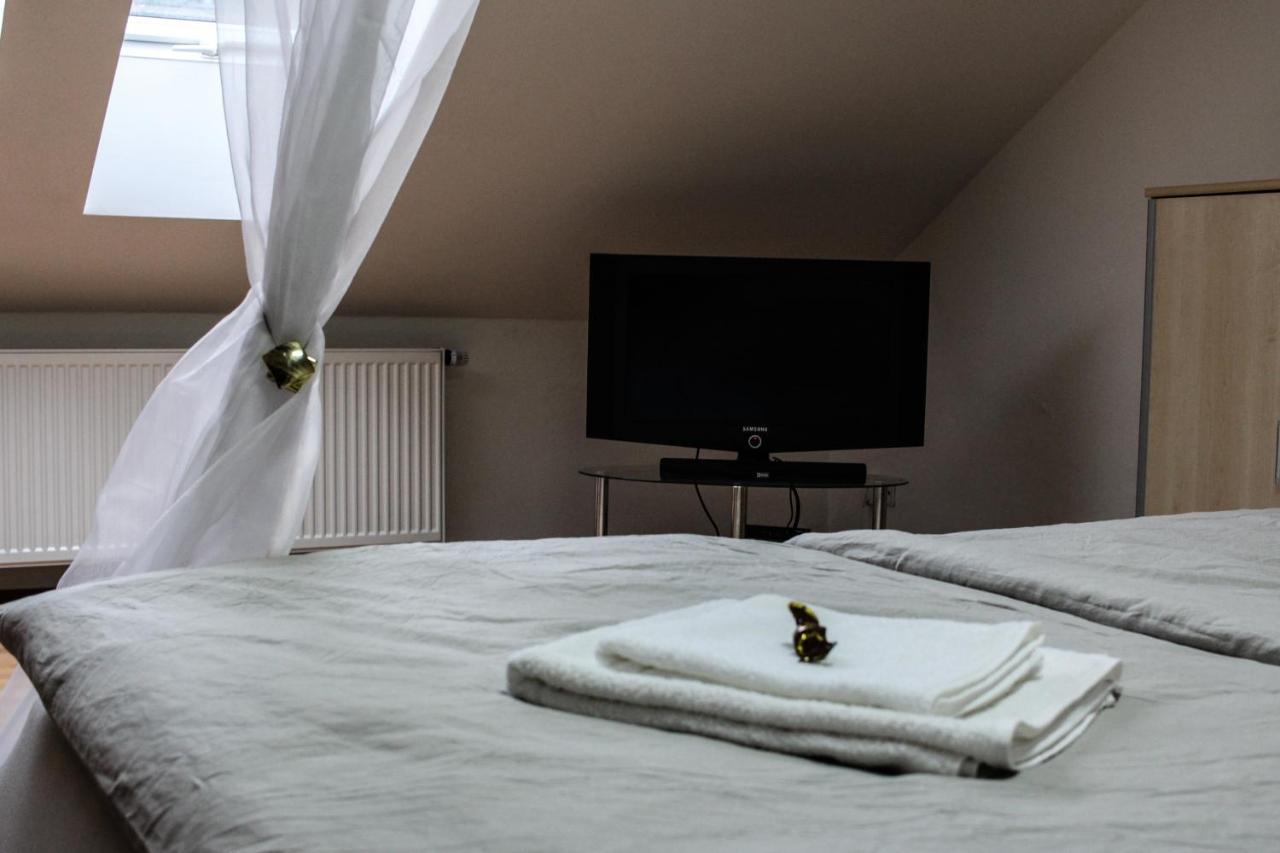 Farma Mysore Hotell Moravany  Eksteriør bilde